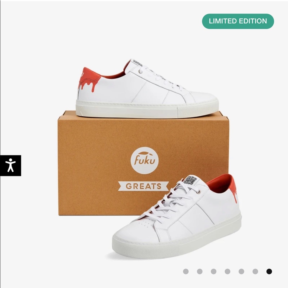 Leather white sneaker